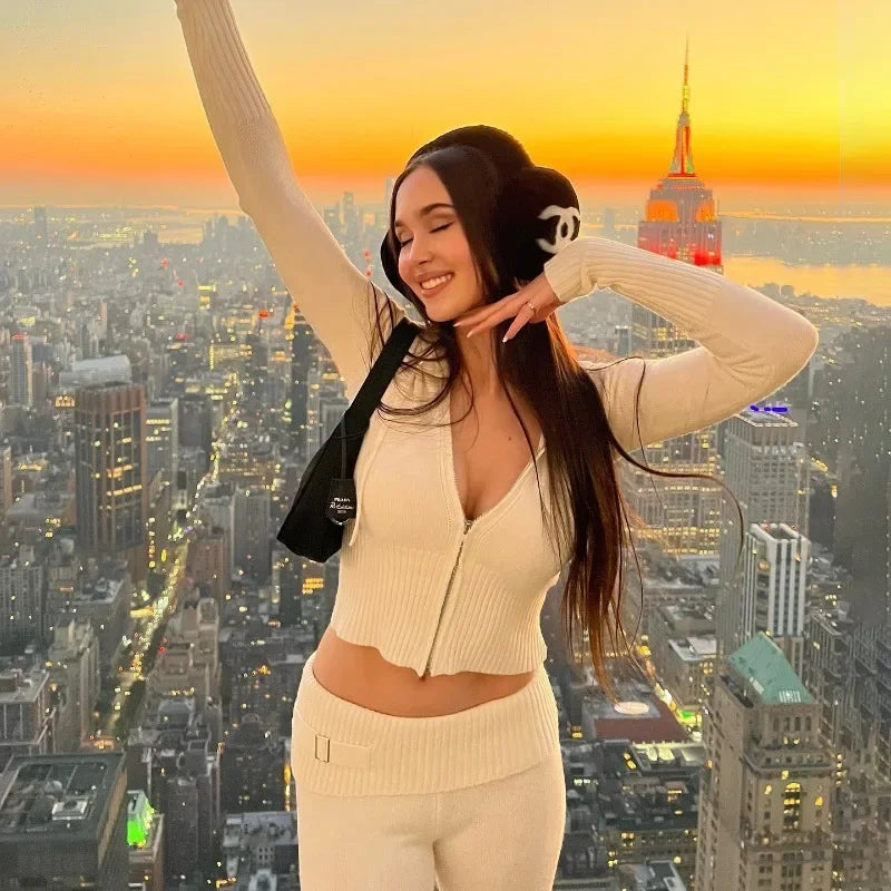 2026 Autumn Winter Women Knitted Two Piece Set Elegant Chic Long Sleeve Zipper Hooded Crop Top Pants Suit Tracksuit Streetwear